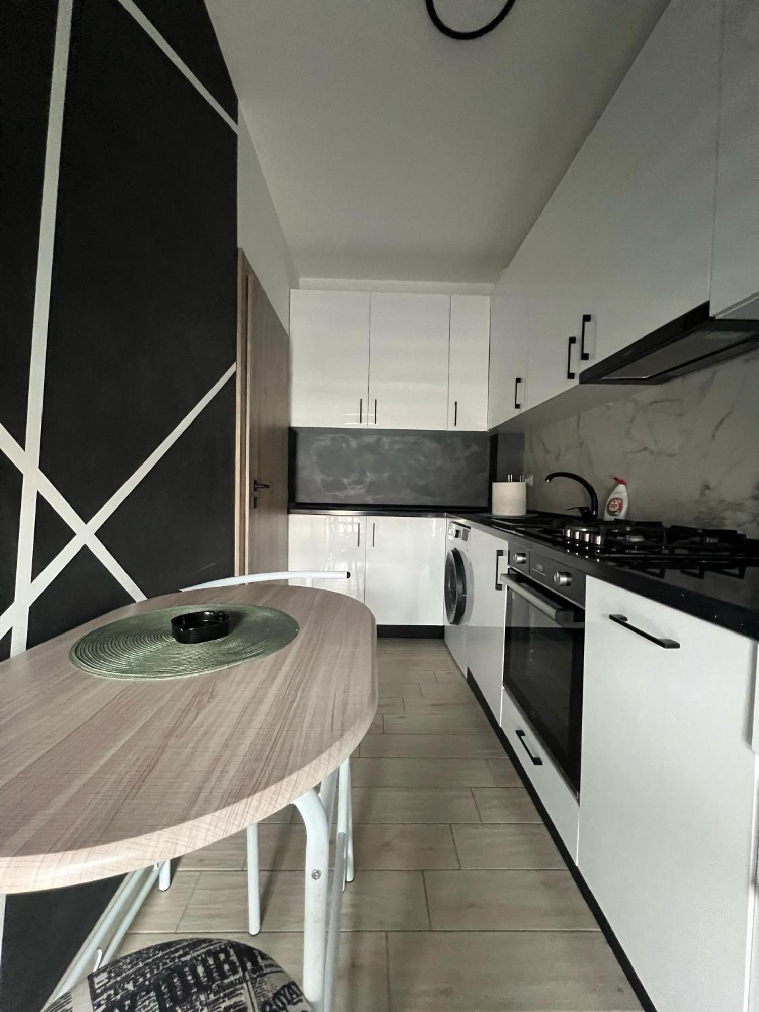 Apartament Garsoniera Zona Centrala